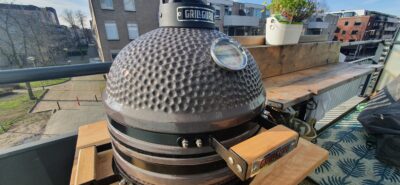 Kamado compact meubel